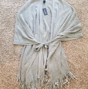 Never worn with tags gray and white tie-front wrap